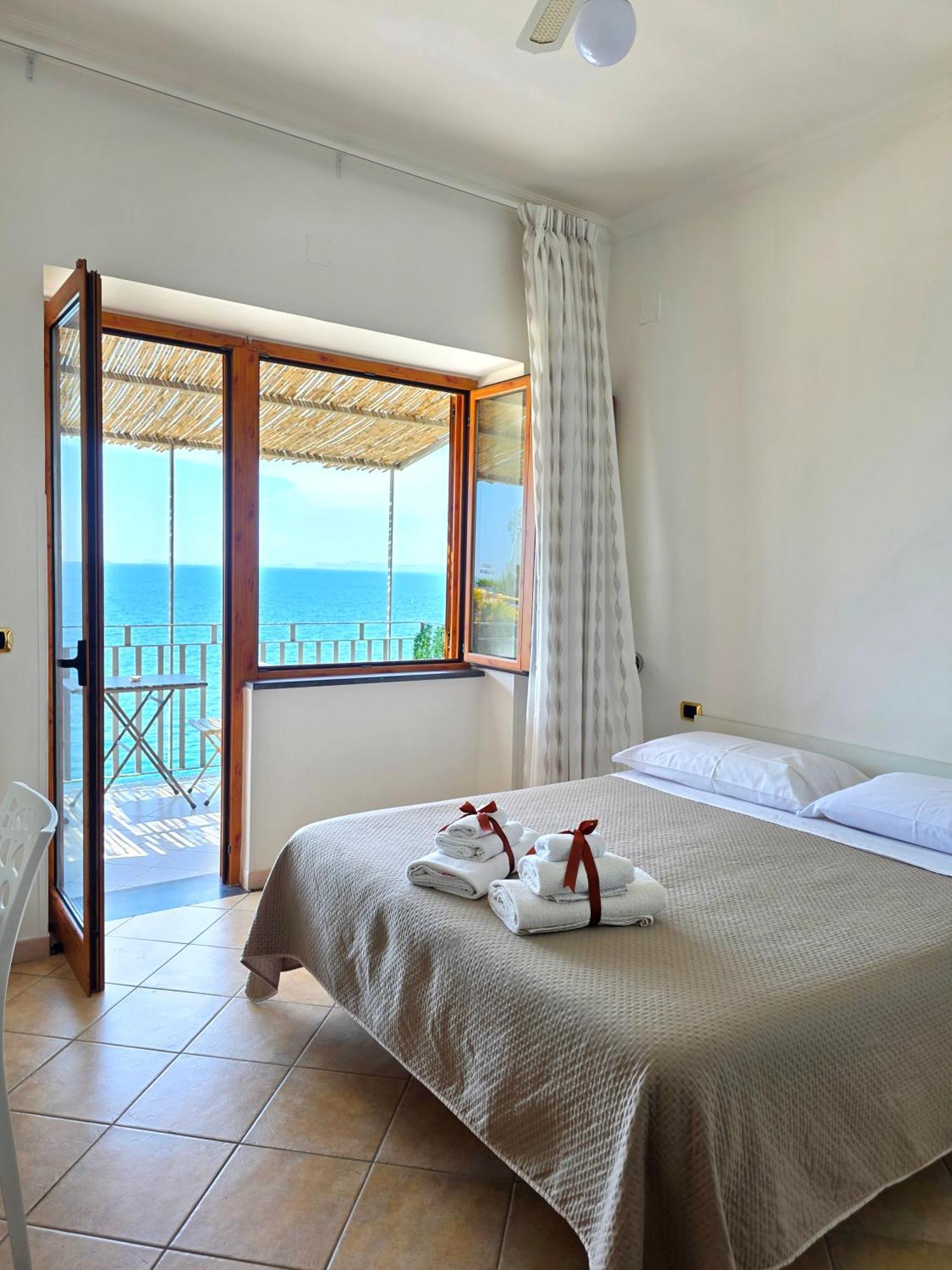 Oasi Relais Bed & Breakfast Vico Equense Luaran gambar